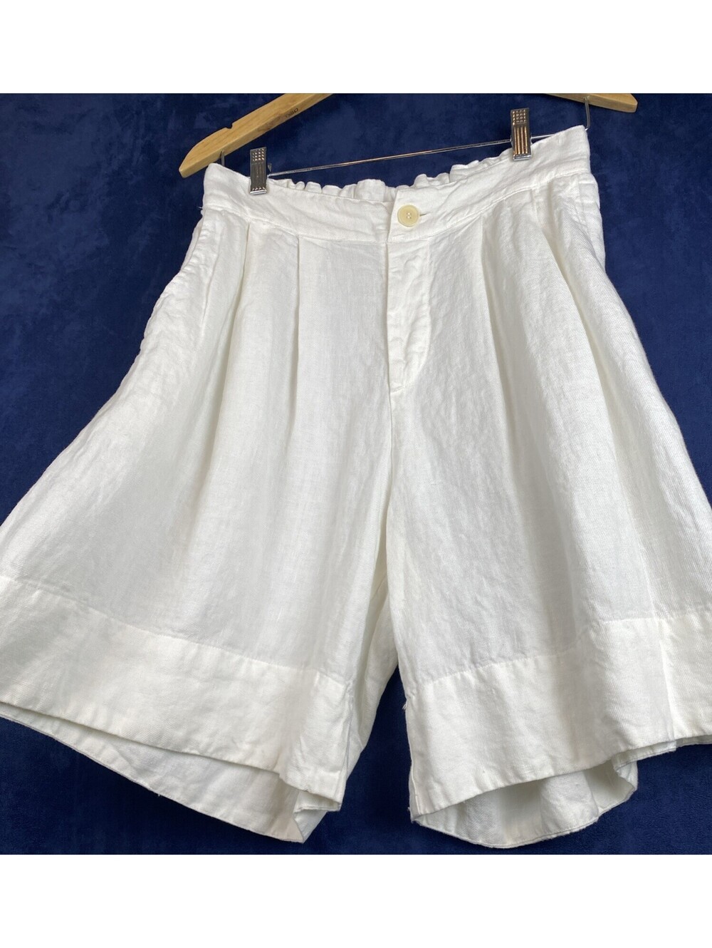 CP Shades Sz. S. White Taylor Shorts Linen Midi